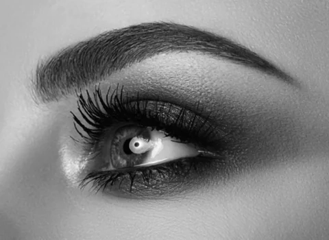 sublimez votre regard avec le dessin des sourcils au Centre de Médecine Esthétique Cleage à Lyon